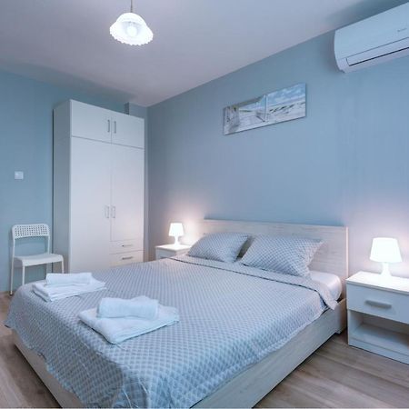 Daisy - 3 Room And Kitchen Apartment In Lazur Burgas Bagian luar foto